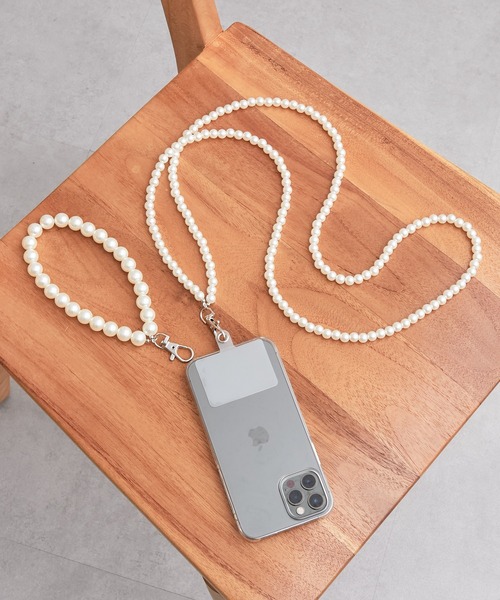 CIAOPANIC TYPY(チャオパニックティピー)の「【WEB限定】【2WAY】パールスマホショルダー(スマホグッズ・レディース・ホワイト・ONE SIZE)」の4枚目の写真