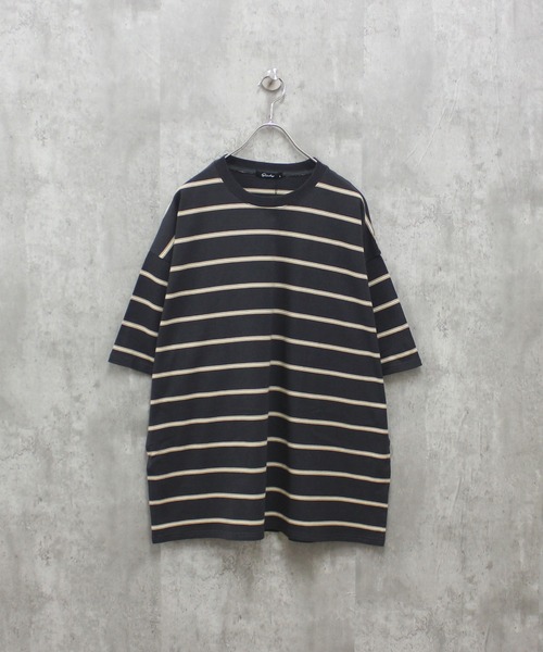 SHISKY（シスキー）の「ボーダーBIGシルエット 半袖T（Tシャツ/カットソー・メンズ・サックスブルー/ホワイト×グリーン/ホワイト×ブラック/グレー系その他/ネイビー系/ダークグリーン/オフホワイト/ホワイト×ネイビー/チャコール/グレー系その他2/ネイビー/ベージュ・M/L/XL）」の7枚目の写真