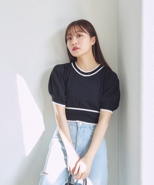 VANNIE U(ヴァニーユー)の「パイピングパフショートニット(ニット/セーター・レディース・ピンク/ブラック/その他・FREE)」の14枚目の写真