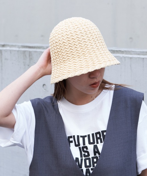 COLONY 2139(コロニートゥーワンスリーナイン)の「雑材バケットハット(ハット・レディース・ブラック/ベージュ・FREE)」の9枚目の写真