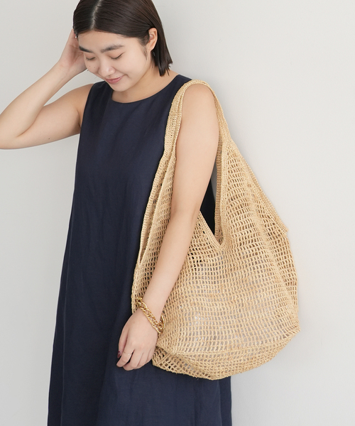 SLOBE IENA（スローブイエナ）の「【MADE IN MADA /メイドインマダ】 OMBINISOA ショルダーバッグ（ショルダーバッグ・レディース・ベージュ・FREE）」の8枚目の写真