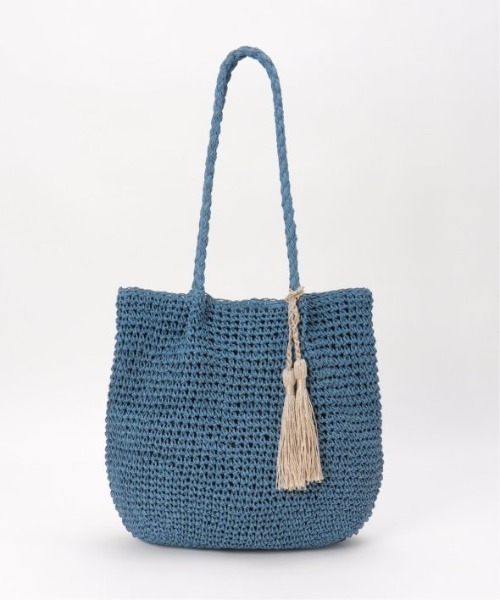 LBC（エルビーシー）の「タッセルペーパートート（かごバッグ・レディース・グレー/ベージュ/グリーン系その他/ブルー・FREE）」の5枚目の写真