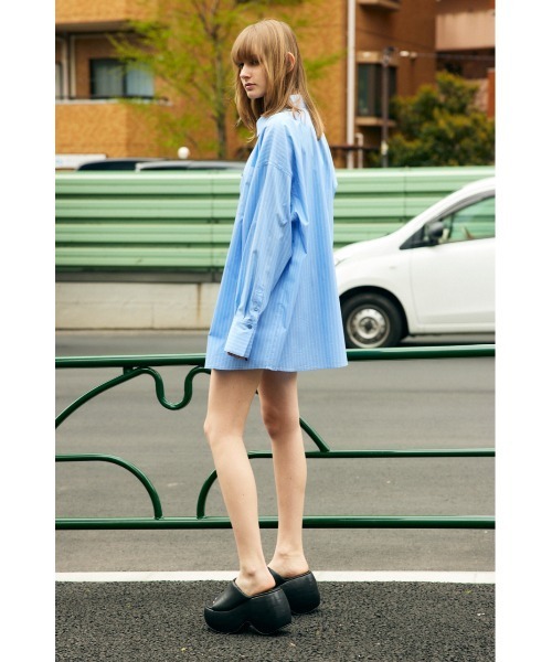 SLY（スライ）の「COTTON LIKE OVER SH コットンライク オーバーシャツ ビッグサイズ オーバーサイズ ストライプ 無地 セットアップ（シャツ/ブラウス・レディース・ライトイエロー/マルチ/ホワイト・FREE）」の11枚目の写真