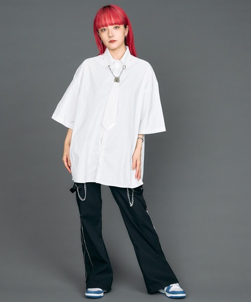 WEGO（ウィゴー）の「WEGO/【一部店限定】サイドレースアップフレアパンツ（カーゴパンツ・レディース・ブラック・FREE）」の7枚目の写真