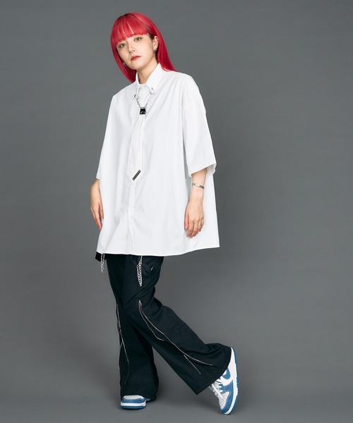 WEGO（ウィゴー）の「WEGO/【一部店限定】サイドレースアップフレアパンツ（カーゴパンツ・レディース・ブラック・FREE）」の5枚目の写真