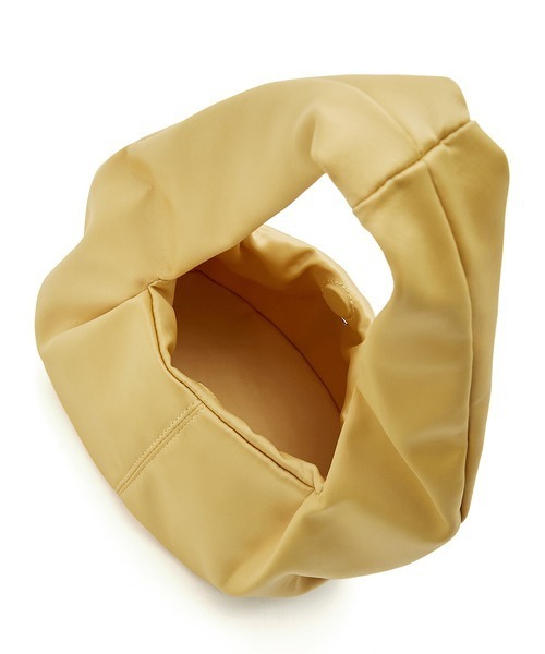 Mila Owen(ミラオーウェン)の「ワンハンドルサテンミニバッグ(ハンドバッグ・レディース・イエロー/オリーブ/ブラウン・FREE)」の8枚目の写真