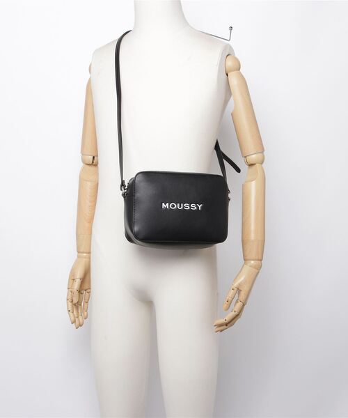 限定完売品☆MOUSSYスーベニアショルダーバッグ☆マウジーロゴバックブラック MOUSSY SOUVENIR SHOULDER バッグ BLK -靴＆ファッション通販 ロコンド