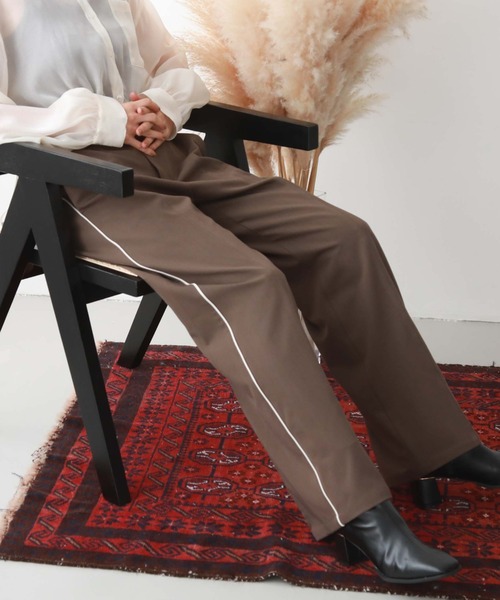 archives（アルシーヴ）の「パイピングサイドラインパンツ（その他パンツ・レディース・アイボリー/オリーブ/ブラック・MEDIUM）」の7枚目の写真