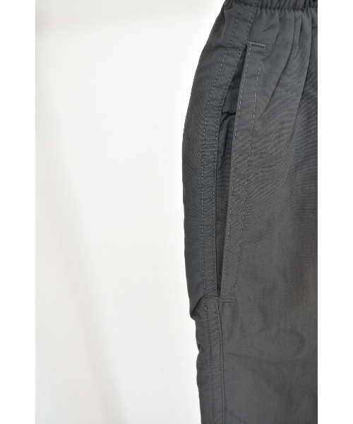 THEATRE PRODUCTS(シアタープロダクツ)の「VERSATILE NYLON PANTS(その他パンツ・レディース・グレー・FREE)」の9枚目の写真