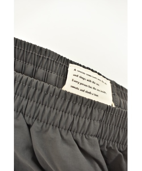 THEATRE PRODUCTS(シアタープロダクツ)の「VERSATILE NYLON PANTS(その他パンツ・レディース・グレー・FREE)」の12枚目の写真