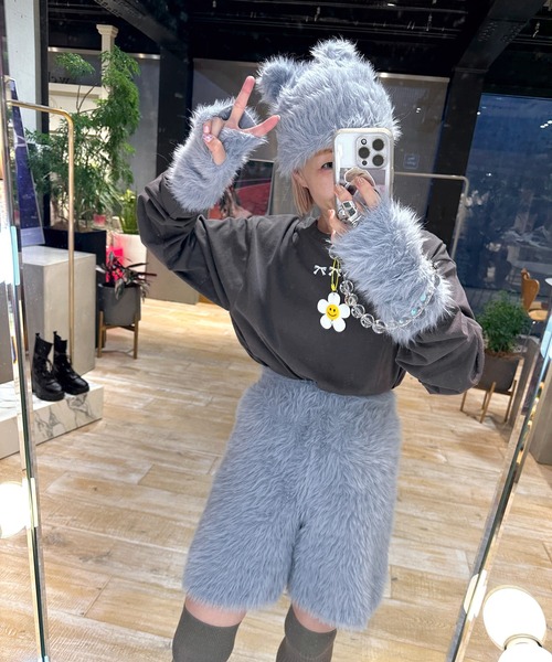 Alley by w closet（アリーバイダブルクローゼット）の「【Alley / SETアイテム】くま耳ニット帽&アームウォーマー（ニットキャップ/ビーニー・レディース・アイボリー/サックスブルー/イエロー・FREE）」の6枚目の写真