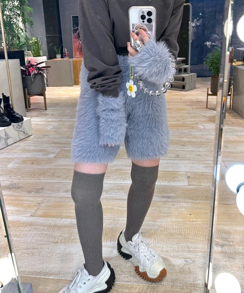 Alley by w closet（アリーバイダブルクローゼット）の「【Alley / SETアイテム】くま耳ニット帽&アームウォーマー（ニットキャップ/ビーニー・レディース・アイボリー/サックスブルー/イエロー・FREE）」の8枚目の写真