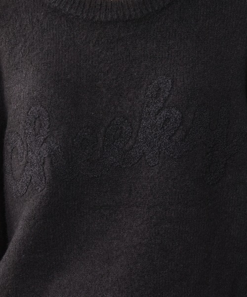 CHIC STYLE（シックスタイル）の「＜大きいサイズ＞ロゴ刺しゅうショート丈ニットプルオーバー シックスタイル（ニット/セーター・レディース・ブラック/パープル系・L/LL/3L/4L/5L）」の21枚目の写真