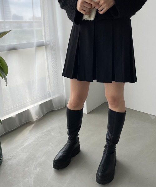 LOWRYS FARM（ローリーズファーム）の「プリーツミニスカート　980533（スカート・レディース・ブラック/グレー・FREE）」の4枚目の写真