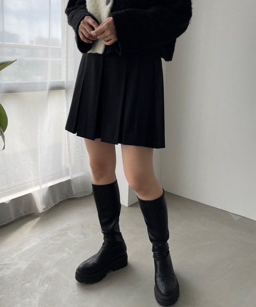 LOWRYS FARM（ローリーズファーム）の「プリーツミニスカート　980533（スカート・レディース・ブラック/グレー・FREE）」の6枚目の写真