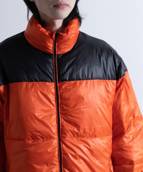 SKKONE（スコーネ）の「スタンドカラー ヨーク切り替え ダウン