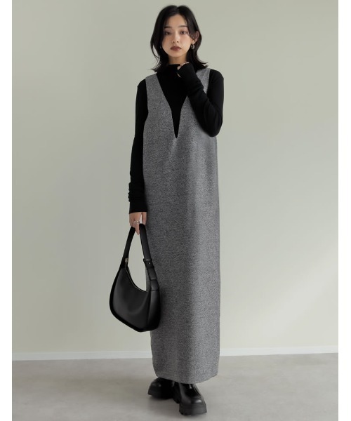 Re:EDIT（リエディ）の「[新色追加][低身長サイズ有]ミラノリブ変形キーネックＩラインニットワンピース（ワンピース・レディース・ブラック系/ブラック/ブラウン/ブラウン系・SHORT/MEDIUM/LARGE）」の19枚目の写真