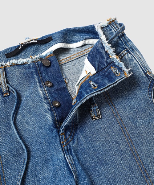 JACQUEMUS(ジャックムス)の「BELTED DENIM PA LE DE NIMES CARACO(デニムパンツ・レディース・ブルー・24/25)」の4枚目の写真
