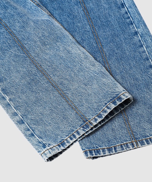 JACQUEMUS(ジャックムス)の「BELTED DENIM PA LE DE NIMES CARACO(デニムパンツ・レディース・ブルー・24/25)」の7枚目の写真