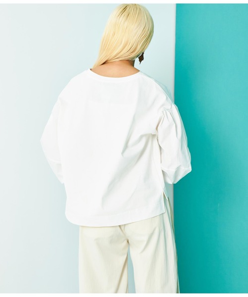 Settimissimo（セッティミッシモ）の「ランタンスリーブ 切替 プルオーバー（Tシャツ/カットソー・レディース・オフホワイト/ブラック・FREE）」の6枚目の写真