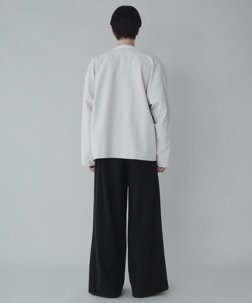 LUCY(ルーシー)の「LUCY/トロミノーカラーブルゾン(ブルゾン・メンズ・ライトベージュ/ブラック・MEDIUM/LARGE)」の22枚目の写真