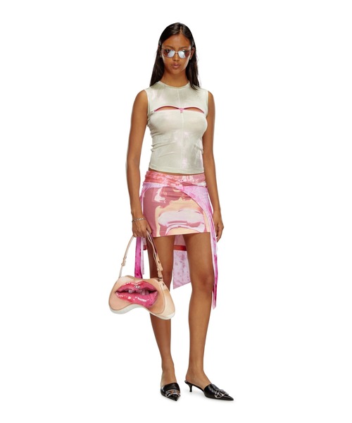 DIESEL（ディーゼル）の「レディース ショルダーバッグ PLAY SHOULDER（ショルダーバッグ・レディース・その他1/その他/ブラック系その他/ピンク系その他/ブラック系その他2・UNI）」の16枚目の写真