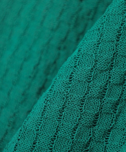 Honeys(ハニーズ)の「シアーVネックカーディガン(カーディガン/ボレロ・レディース・ベージュ/ブラック/グリーン/ホワイト・LL/L/M/S)」の12枚目の写真