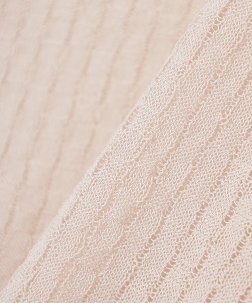 Honeys(ハニーズ)の「シアーVネックカーディガン(カーディガン/ボレロ・レディース・ベージュ/ブラック/グリーン/ホワイト・LL/L/M/S)」の14枚目の写真