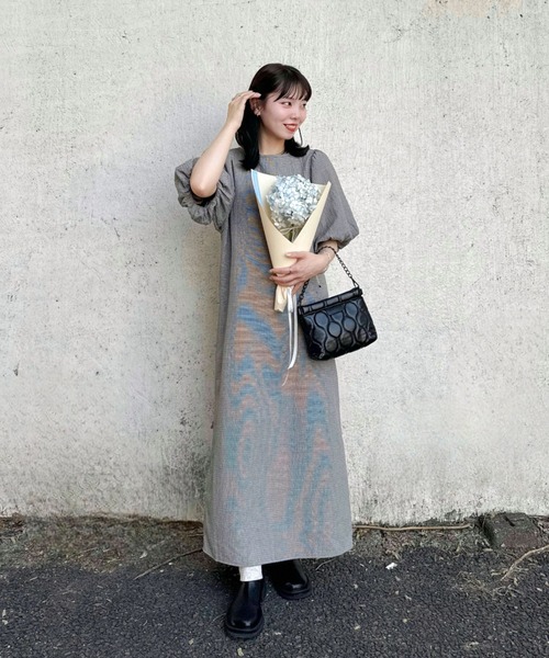 hinari(ヒナリ)の「チェック柄パフスリーブワンピース(ワンピース・レディース・ネイビー/グリーン/ブラウン/グレー・X-SMALL/SMALL/FREE)」の20枚目の写真