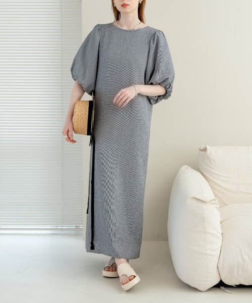 【新品】 hinariチェック柄パフスリーブワンピース ネイビー XS チェック柄パフスリーブワンピース（ワンピース）｜hinari