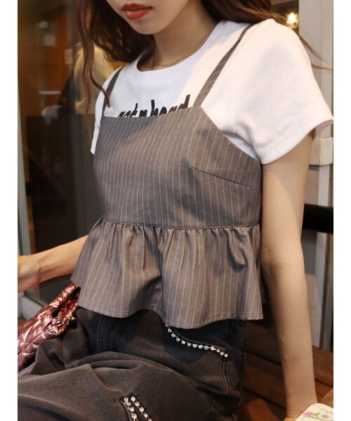 EVRIS（エヴリス）の「ピンストライプペプラムビスチェ【セットアップ着用可能】（キャミソール・レディース・ブルー/グレー/ブラック・FREE）」の16枚目の写真