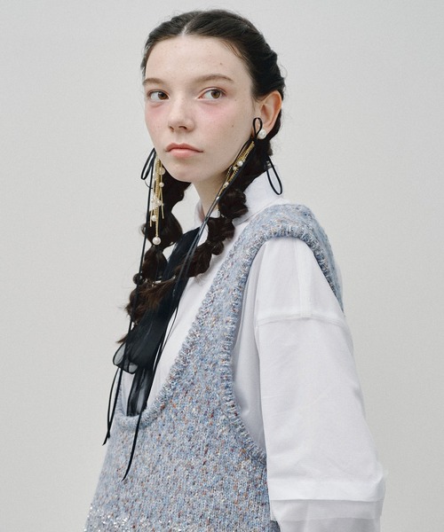 J1U by LA BELLE ETUDE（ジユウバイラベルエチュード）の「ロングリボン×チェーン×パールデザインピアス（ピアス（両耳用）・レディース・ホワイト/ブラック・FREE）」の10枚目の写真