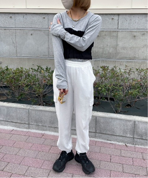 feepur by saya(フェピュールバイサヤ)の「ギャザービスチェsetリブロンTee(Tシャツ/カットソー・レディース・グレー/ブラック/グリーン/オフホワイト・MEDIUM)」の6枚目の写真