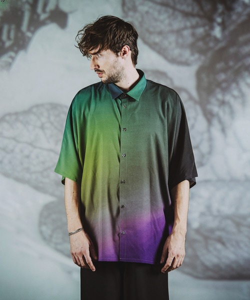 NO ID.（ノーアイディ）の「グラデーションプリントドルマンスリーブ