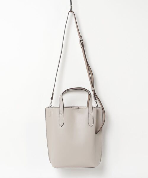 Legato Largo（レガートラルゴ）の「Legato Largo / かるいかばん　縦型２ＷＡＹトート / LG-P0117（トートバッグ・レディース・ブラック/アイボリー/オリーブ/ライトブルー/ベージュ/ラベンダー/イエロー/キャメル/ベージュ系その他・ONESIZE）」の10枚目の写真