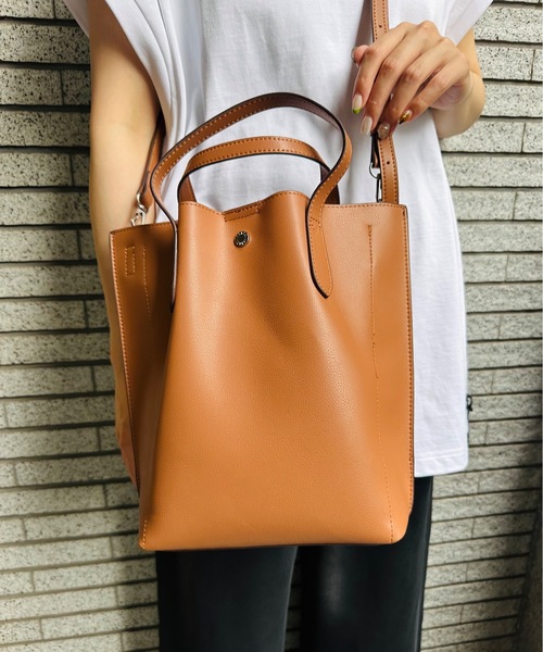 Legato Largo（レガートラルゴ）の「Legato Largo / かるいかばん　縦型２ＷＡＹトート / LG-P0117（トートバッグ・レディース・ブラック/アイボリー/オリーブ/ライトブルー/ベージュ/ラベンダー/イエロー/キャメル/ベージュ系その他・ONESIZE）」の9枚目の写真