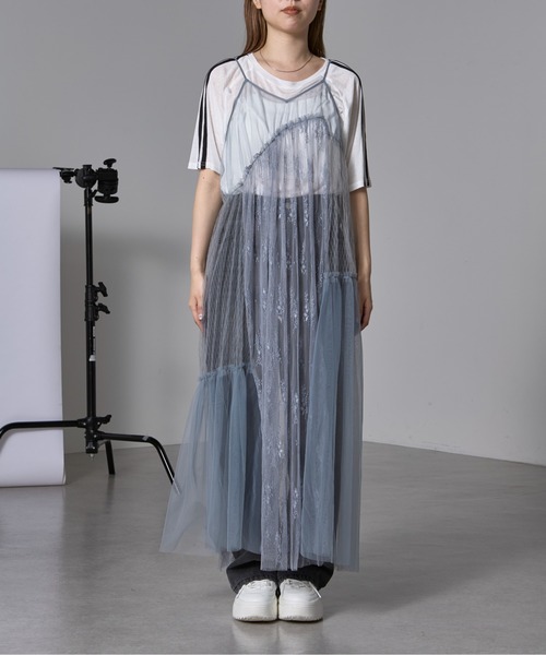 RAY CASSIN（レイカズン）の「パネルレースキャミワンピース（ワンピース・レディース・ホワイト/ブラック/サックスブルー・FREE）」の20枚目の写真