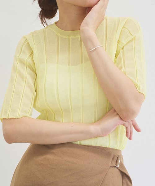 IENA(イエナ)の「シアーニットTシャツ(ニット/セーター・レディース・イエロー/ホワイト/ブラック・FREE)」の3枚目の写真