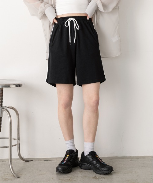 【新品未使用】Chaos クレースムース ショートパンツ 新品未使用】Chaos クレースムース ショートパンツ