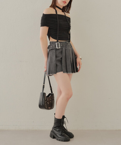 Chico（チコ）の「【2サイズ展開/新色追加】ラッププリーツミニスカパン（スカート・レディース・ブルー/ライトベージュ/グレー/ブラウン・FREE/1/0）」の9枚目の写真