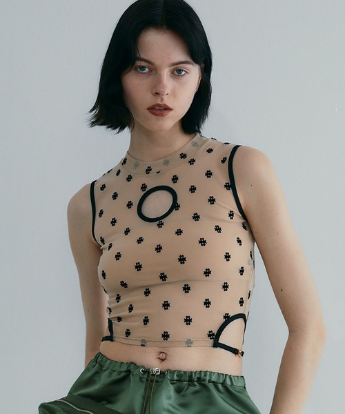 人気商品につき待望の再入荷】SWAN LAKE Cut-out Tank Top/スワン