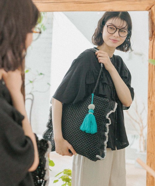 niko and...（ニコアンド）の「オリジナルフリルペーパートートバッグ（トートバッグ・レディース・ブラック/ナチュラル・0）」の2枚目の写真