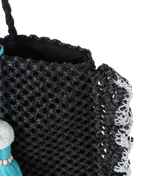 niko and...（ニコアンド）の「オリジナルフリルペーパートートバッグ（トートバッグ・レディース・ブラック/ナチュラル・0）」の13枚目の写真