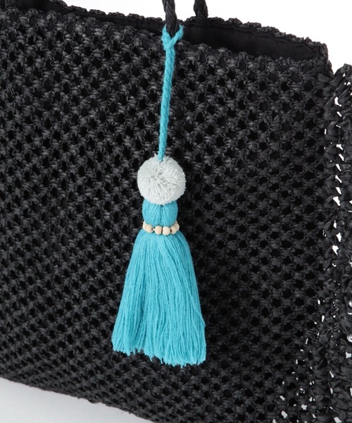 niko and...（ニコアンド）の「オリジナルフリルペーパートートバッグ（トートバッグ・レディース・ブラック/ナチュラル・0）」の9枚目の写真