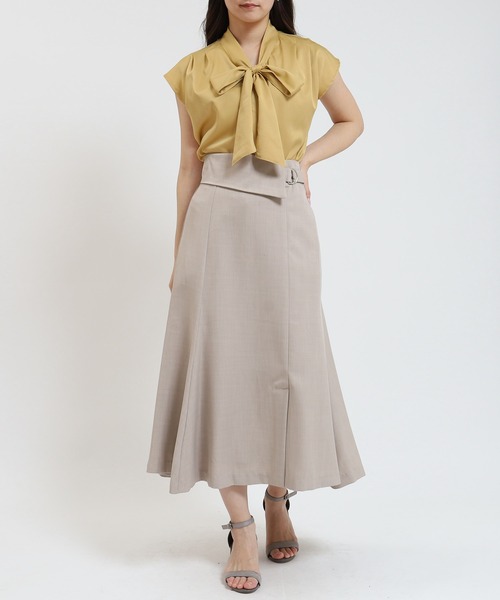 TRUDEA(トルディア)の「とろみサテンボウタイフレンチブラウス(シャツ/ブラウス・レディース・グレイッシュブルー/カーキ/イエロー/ホワイト/ブルーグリーン・MEDIUM)」の21枚目の写真