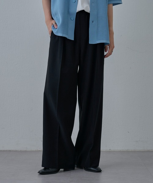 COLONY 2139（コロニートゥーワンスリーナイン）の「ドライエアーイージータックワイドパンツ（スラックス・メンズ・ブラック/グレー・LARGE/MEDIUM）」の2枚目の写真