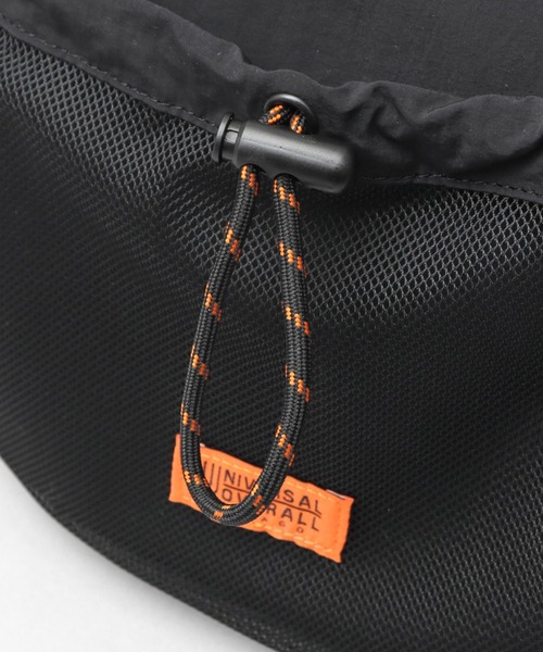 UNIVERSAL OVERALL（ユニバーサルオーバーオール）の「撥水加工 ナイロン フロントメッシュポケット ザイルコード ショルダーバッグ（ショルダーバッグ・メンズ・ブラック/ライトグレー/モカ・FREE）」の9枚目の写真