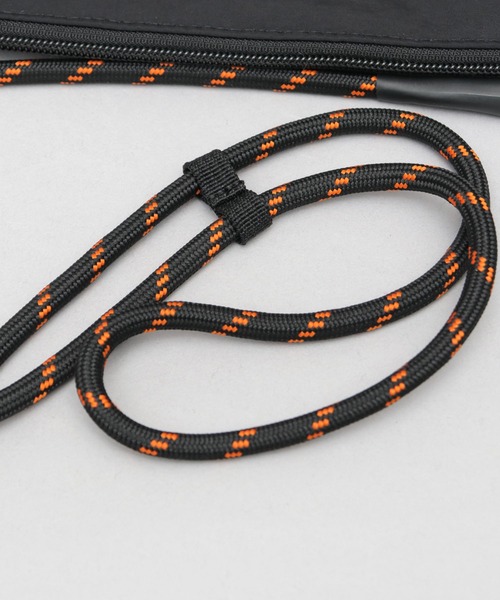 UNIVERSAL OVERALL（ユニバーサルオーバーオール）の「撥水加工 ナイロン フロントメッシュポケット ザイルコード ショルダーバッグ（ショルダーバッグ・メンズ・ブラック/ライトグレー/モカ・FREE）」の11枚目の写真