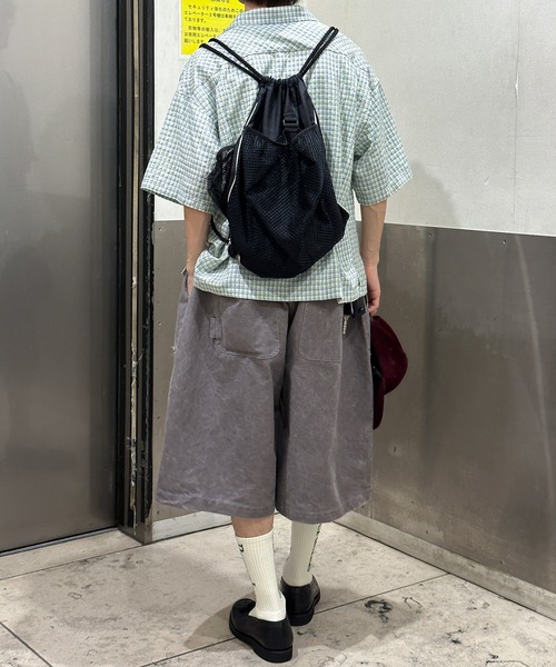 Perushu(ペルーシュ)の「シアサッカーチェック開襟シャツ(シャツ/ブラウス・メンズ・ライトブルー/ネイビー/オフホワイト・MEDIUM/LARGE)」の13枚目の写真