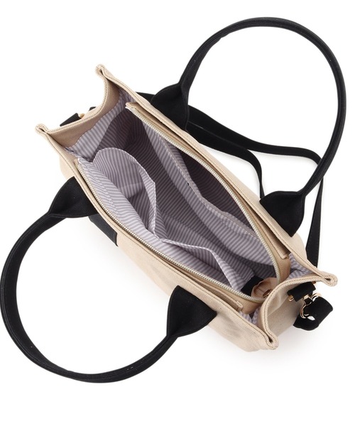 Lee（リー）の「【Lee別注】スクエアキャンバストート（トートバッグ・レディース・ダークグレー/シルバー系その他/アイボリー系6/グリーン系/ブラック/ライトベージュ/アイボリー系1/ゴールド系/その他/ブルー/シルバー系2/ブラック系2/ブルー系3/ブラック系/ベージュ系その他6/ブラック系3/ベージュ系その他7/ブラック系4/ピンク/ブルー系その他・00）」の22枚目の写真